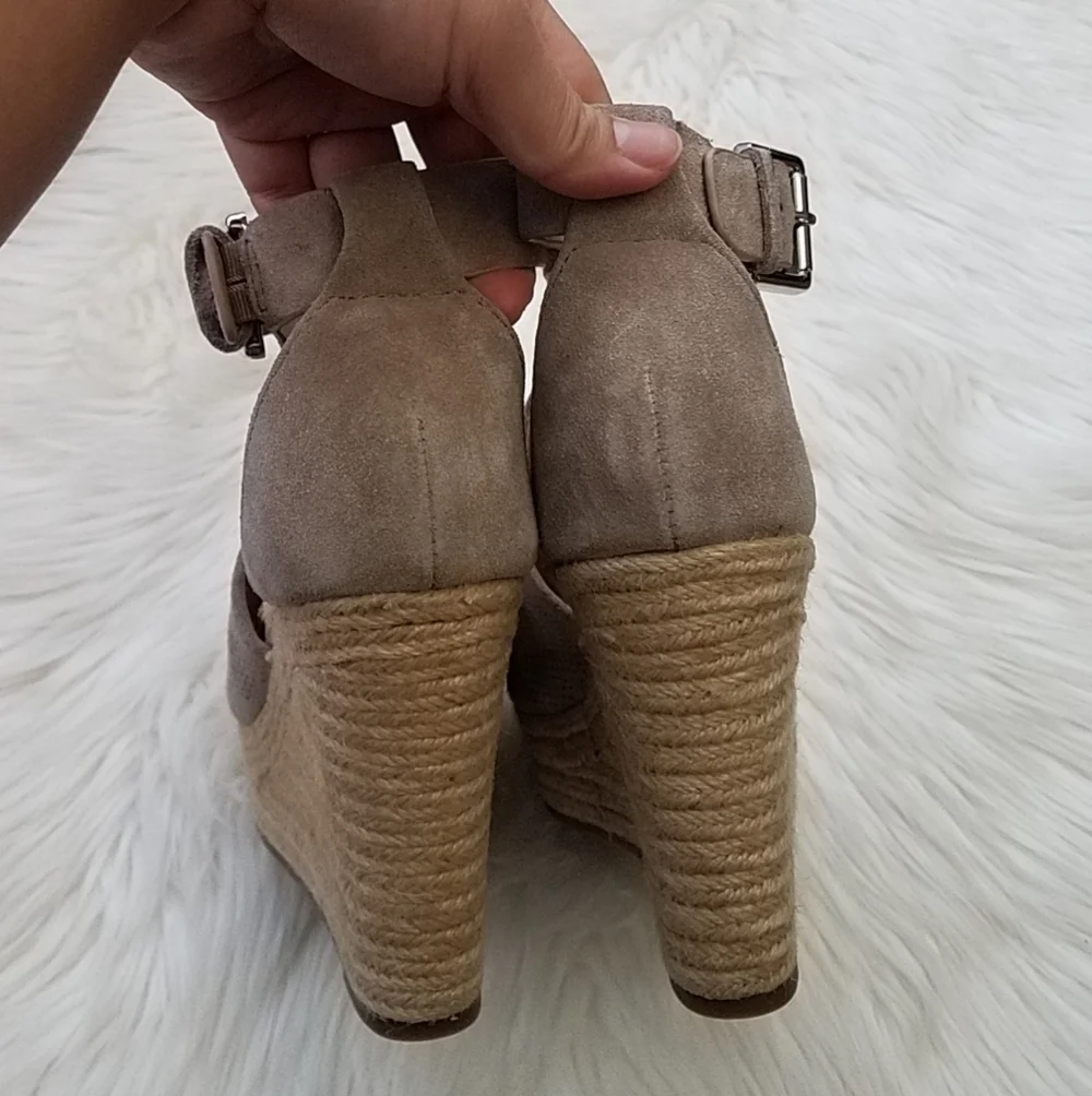 Marc Fisher Allison Espadrille wedges